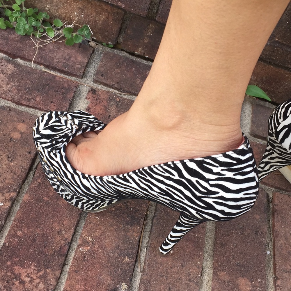 Zebra Print Stud Platform Closed Toe Sexy Heels - image 6